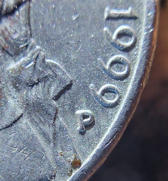 Review:-Macro-Lense-For-Smartphones-W.-Bluetooth-Shutter-Release