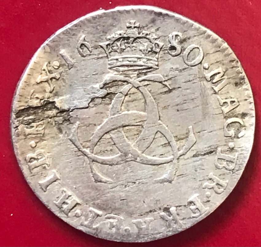 Informations-About-This-British-Coin-And-The-Error-On-It.-Tia