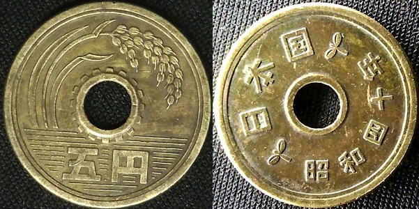 Around-The-World-With-Coins---A-Coin-Geography-Game