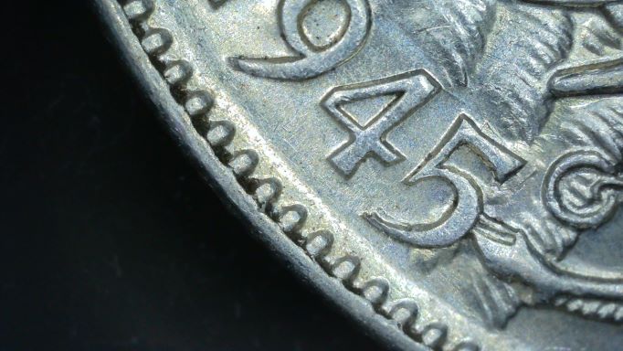 1945-Canada-50-Cent-Piece-Is-This-A-D5-Or-Die-Clash-?