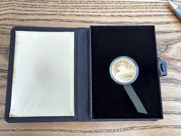 Trying-To-Find-Info-On-This-Bullion-Coin-Not-Sure-I-Have-The-Right-Category-Gold-Johnson-Matthey