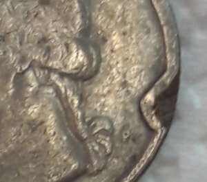 Cut-On-A-1992-Quarter.-Do-You-Think-Is-From-The-Mint?