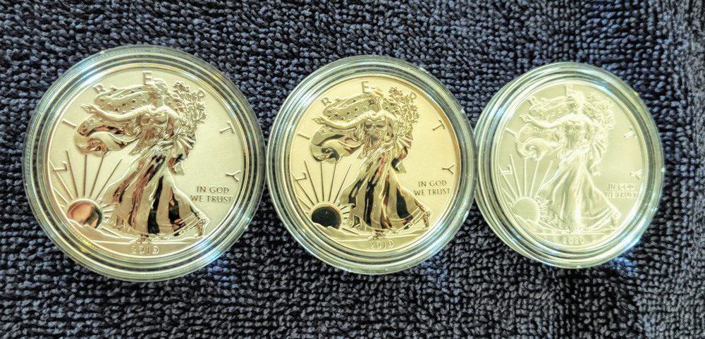 Do-Silver-American-Eagle-Coins-Yellow-Like-This?