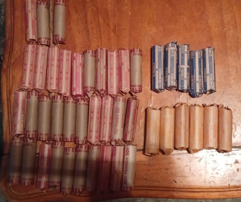 Petespockets55-Gift-Of-Bank-Rolls!