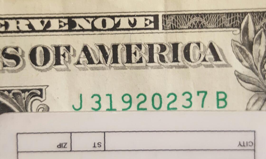 $50-With-Possible-Ink-Error-&-$1-With-Uneven-Serial-Number