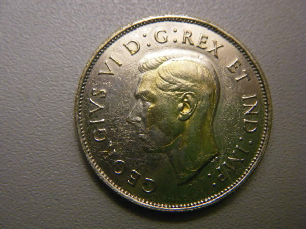 Canada-WWII-War-Coins-+-2-Stamps
