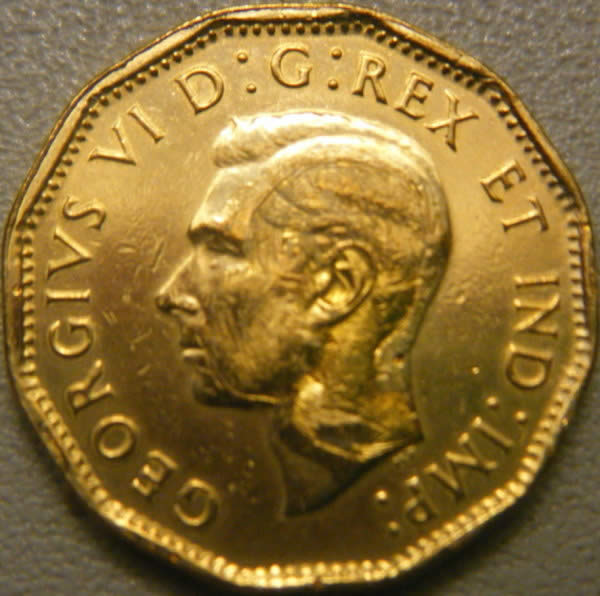 Canada-WWII-War-Coins-+-2-Stamps