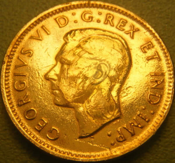 Canada-WWII-War-Coins-+-2-Stamps