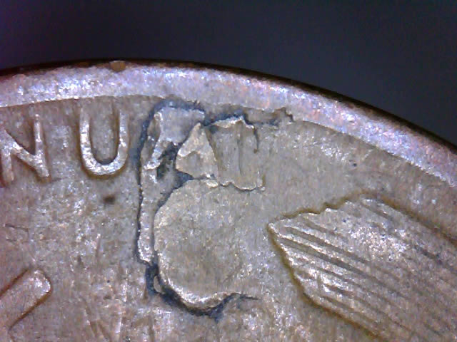 1942-Lc--Reverse-Lamination-?--Strange-What-Happened-?