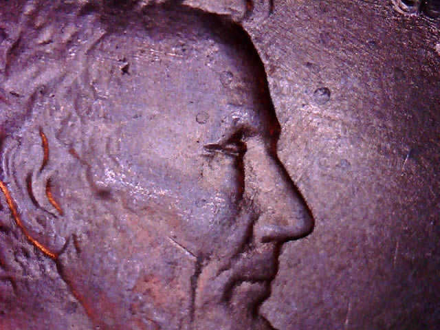 Lazy-Lincoln---1983-Half-Closed-Eye-Lincoln-Cent