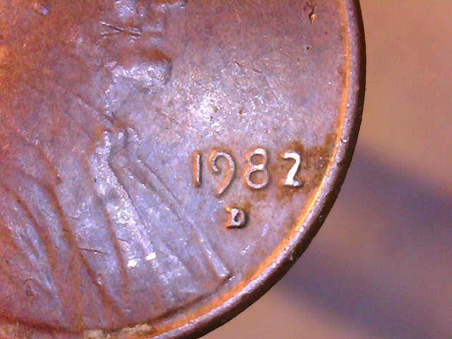 1982-D--LC--Small-Date-Or-Large-Date-?