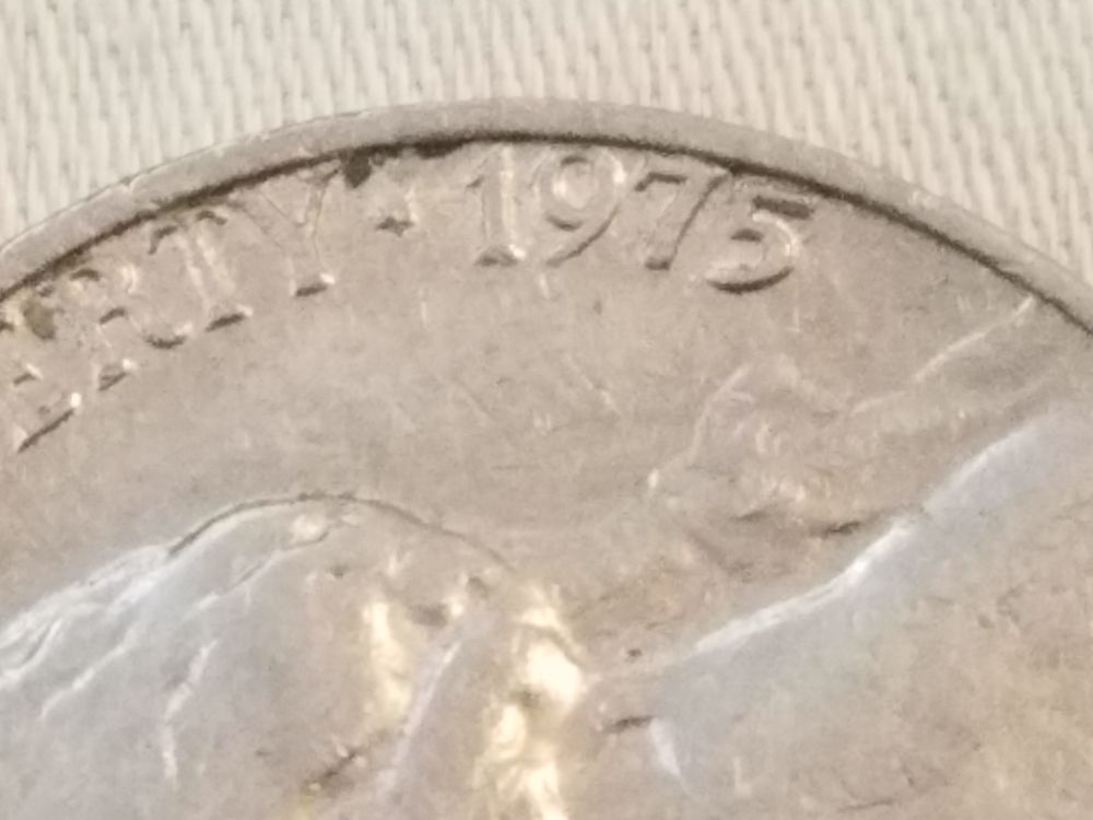 1975-Nickel-With-No-Mint-Mark