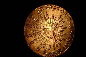 Thoughts-On-This-1839-Go-8-Reales-If-CCF-Or-Genuine?