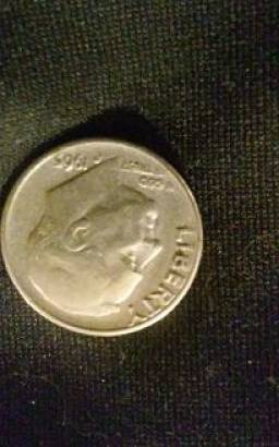 1965-Roosevelt-Dime-Double-Die-And-Whats--The-Split-On-Nose-Called?
