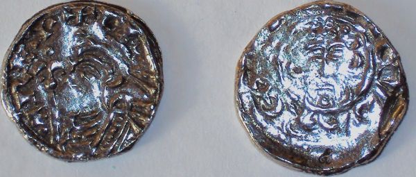 2-British-Hammered-|-Cnut-And-Short-Cross-Replicas