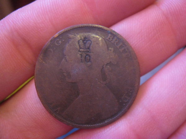 Any-Idea-What-This-Stamp-Means-On-British-Penny