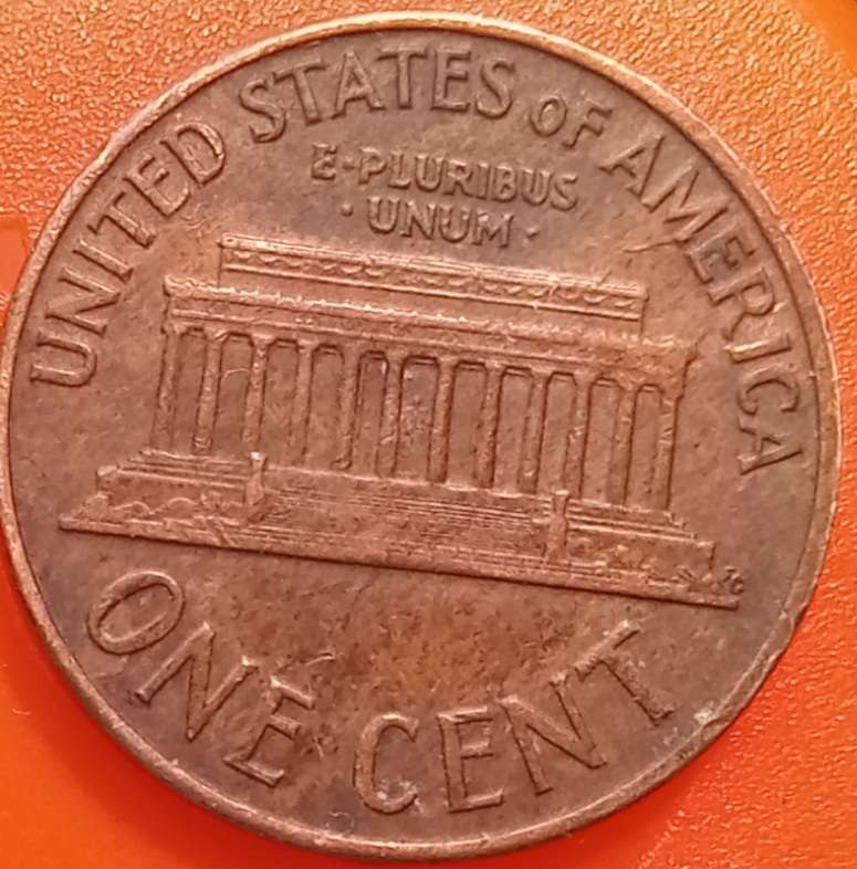 Post-A-Coin-Or-Medal-With-A-Die-Crack!