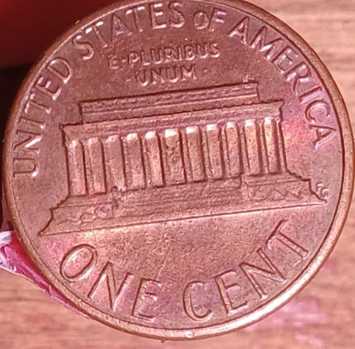 Post-A-Coin-Or-Medal-With-A-Die-Crack!