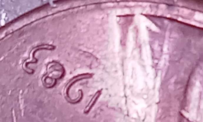 1983-1-Cent?-1983-Onecent-Is-It-A-Die-Chip?