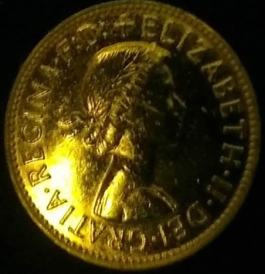 Help-Me-With-This-Gold-Elizabeth-2nd-Half-Penny