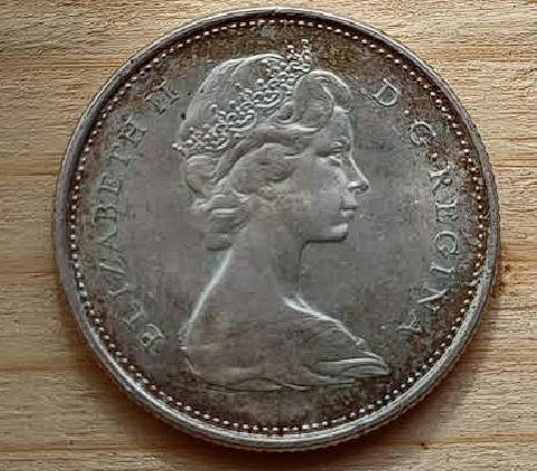 Is-This-A-Small-Die-Clash-On-This-1967-Quarter
