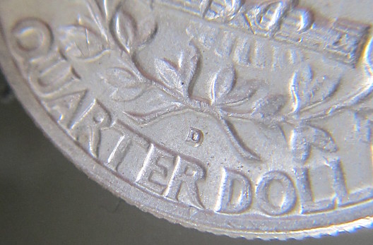 1964-D-Quarter-With-Smaller-D-Over-Large-D?