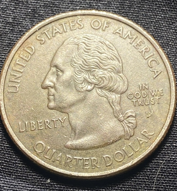 Need-Help-Identifying-This-2001-D-Quarter-Error?