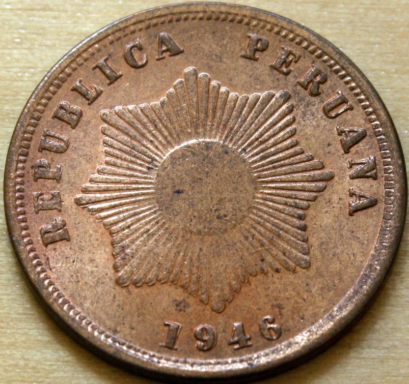 Peru---2-Centavos,-1946,-Lots-Of-Doubling