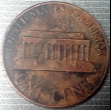 1973--Lincoln-Cent-Struck-Through-Grease-?