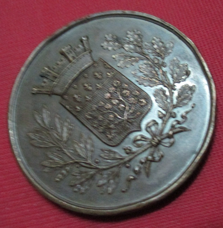 Please-Help-On-Identifying-This-Medal-And-Its-Approximate-Value