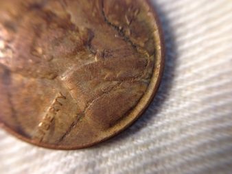 String-Or-Thread-On-The-Die?