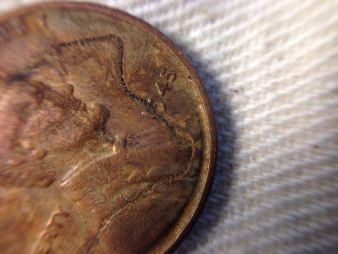 String-Or-Thread-On-The-Die?