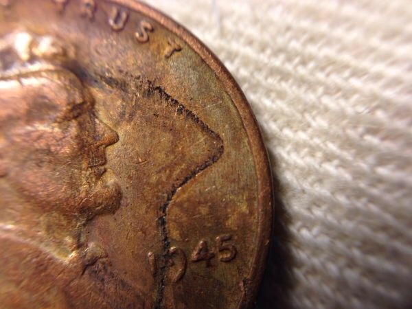 String-Or-Thread-On-The-Die?