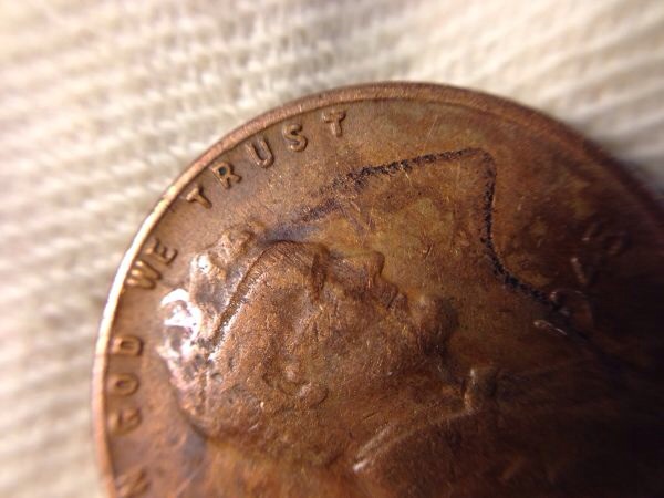 String-Or-Thread-On-The-Die?