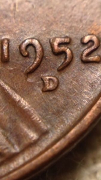 1952-D-With-Something-Under-The-9-That-Looks-Like-A-D?