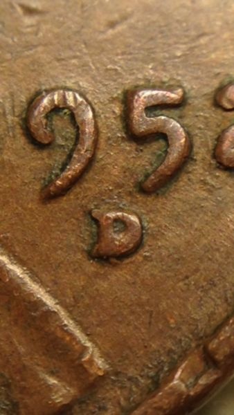 1952-D-With-A-Tail-Under-The-D...d/S?