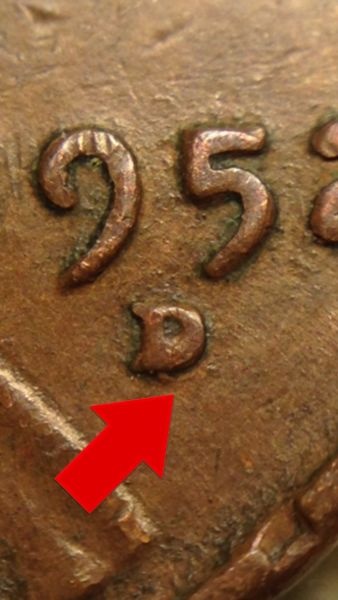 1952-D-With-A-Tail-Under-The-D...d/S?
