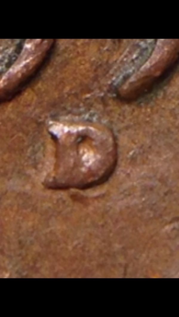 1952-D-With-A-Tail-Under-The-D...d/S?