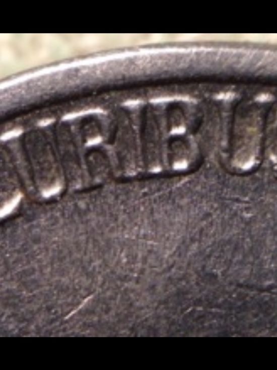 1988-D-Nickel,-Lettering-Is-Wide-At-The-Rim,-Narrow-Inward?