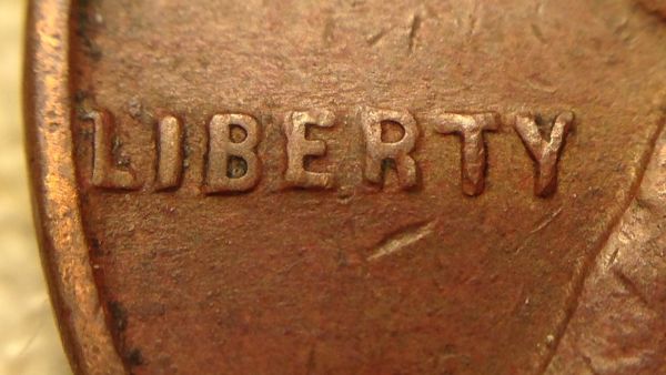 1940-Double-With-A-Strike-Through-Error?