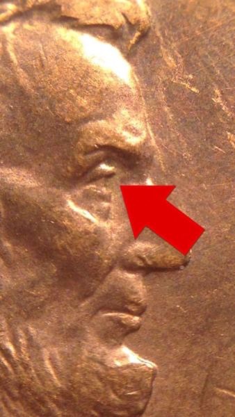 2001-D....abe's-Eyelid