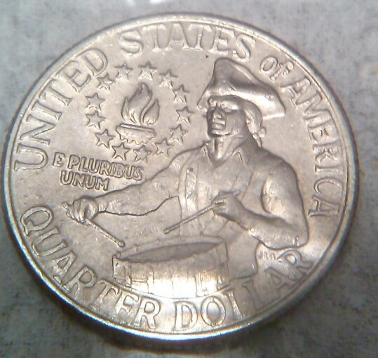 Bi-Quarter-With-Extra-Finger.