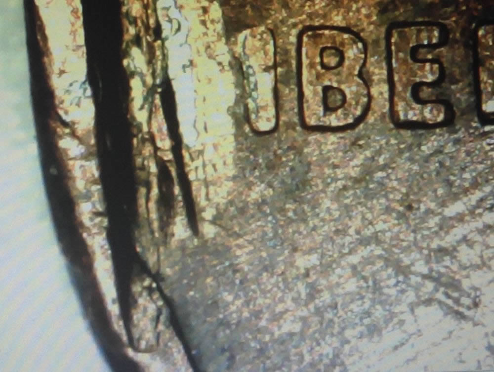 2004-D-Is-This-An-Error-Or-Damaged?