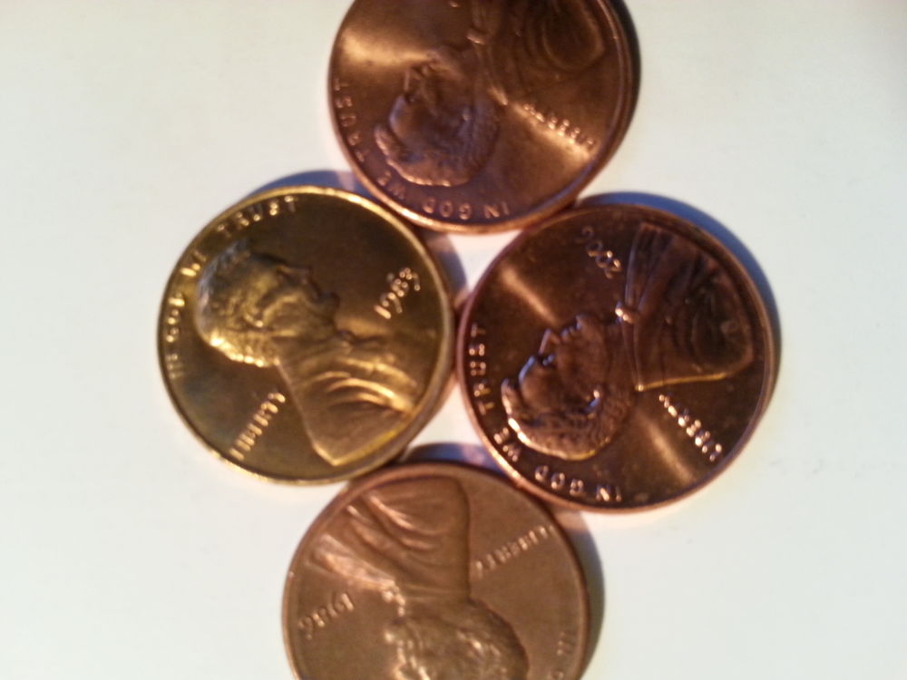 Yellow/Gold-Tone-On-A-Penny?