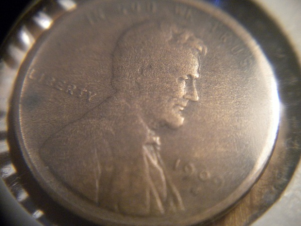 My-1909-Lincoln-Has-Something-Below-The-Date,-What-Is-It?