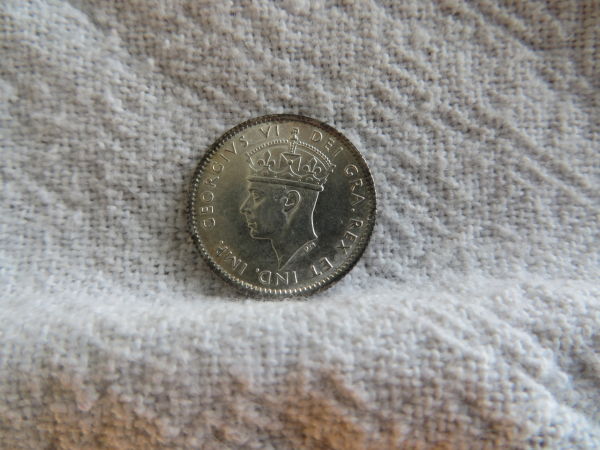 Newfoundland-1941-10c-&-5c---Please-Grade