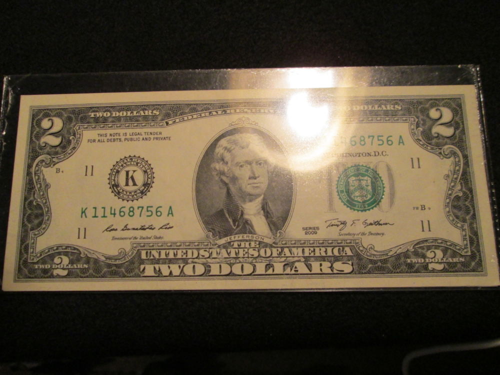 2-Dollar-Bills