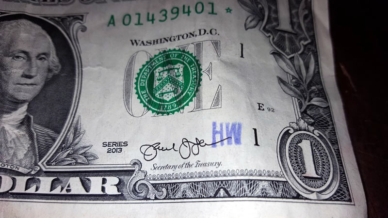 I-Found-A-Star-Note-With-Something-Else-Printed-On-It.