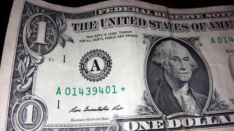 I-Found-A-Star-Note-With-Something-Else-Printed-On-It.