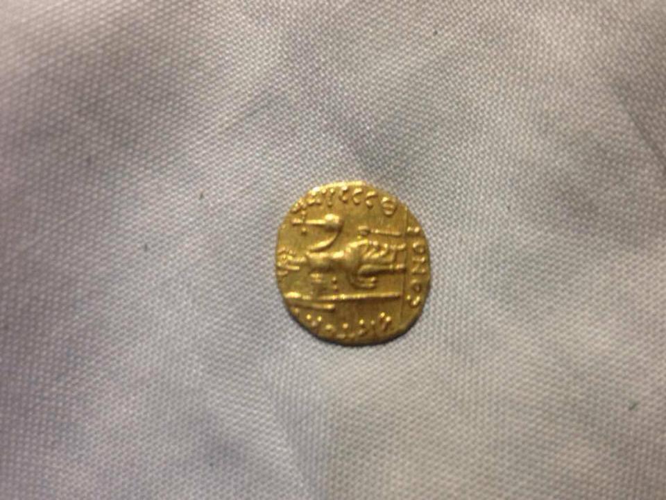 I-Hav-No-Ideea-What-I-Got,-First-Time-On-This-Forum-Coins,-Letter,-Ring